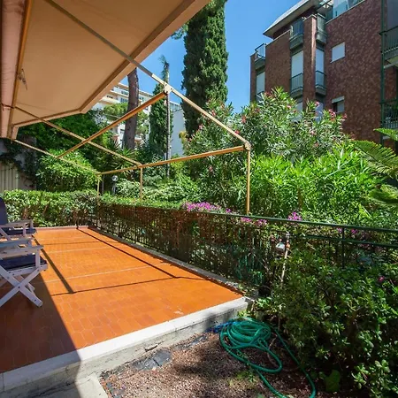 Casa de Férias Elegante Di 200 Mq Con Vista A *