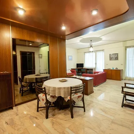 Casa de Férias Elegante Di 200 Mq Con Vista A